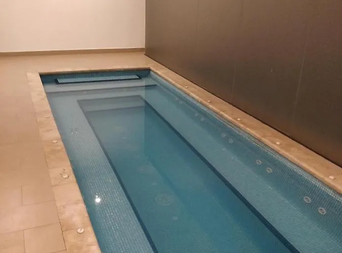 Beautiful Hi-rise, King Size, Hs Wi-fi, Pool, Gym Apartamento *